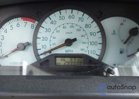 2004 Toyota Corolla Le z USA, uszkodzony, nr VIN 2T1BR32E54C183710